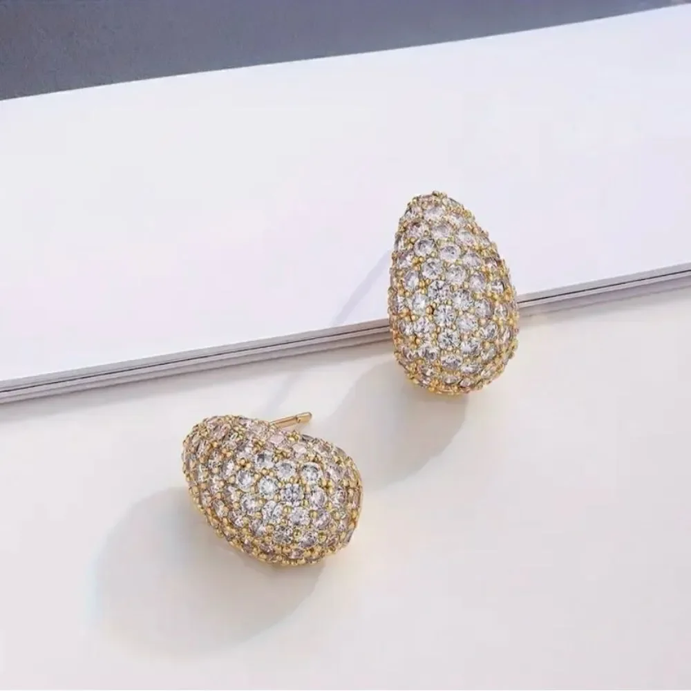 🎊 NEW Swarovski sparkling crystal teardrop earrings 🎊